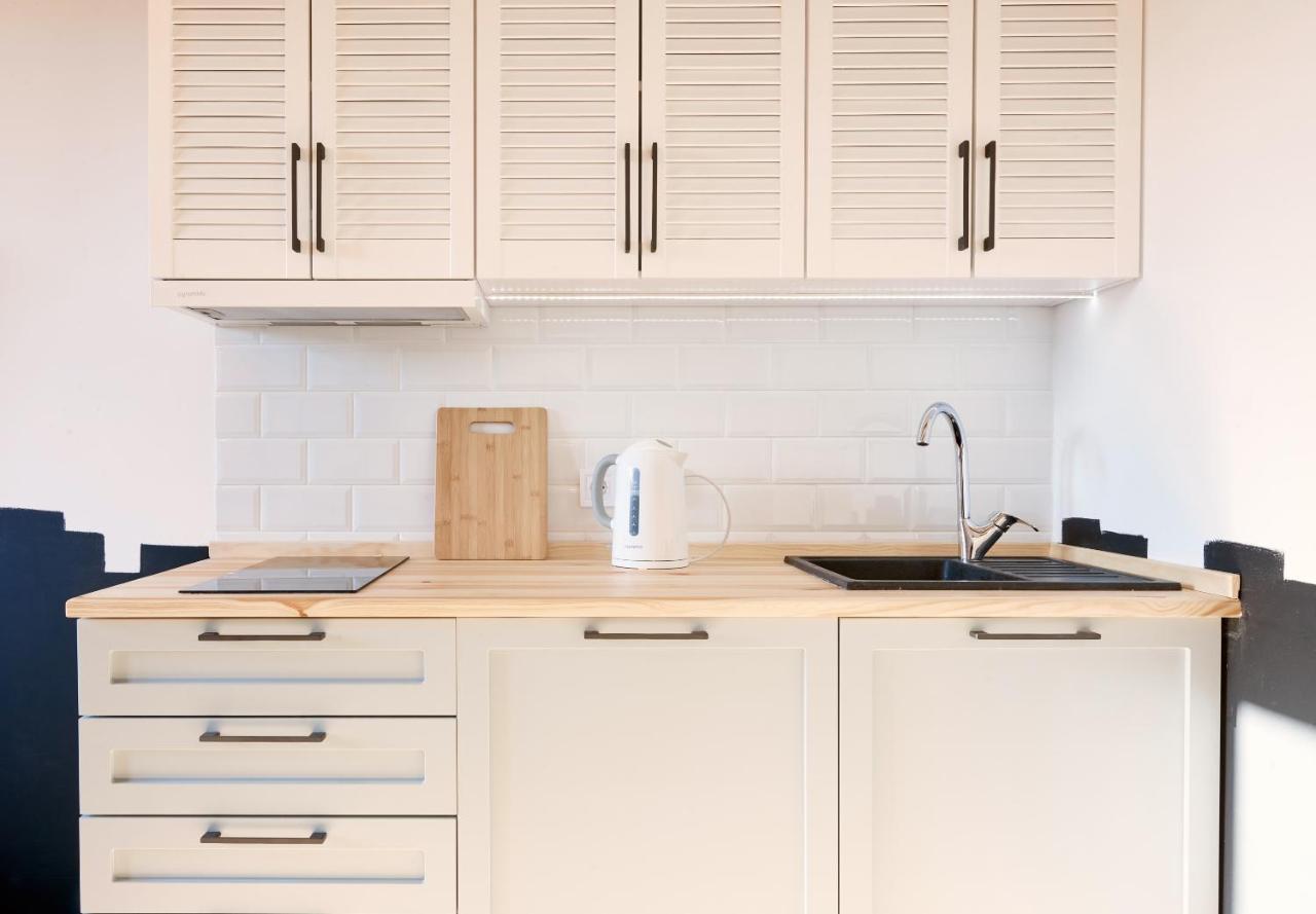Be Happy Apartment Львов Экстерьер фото